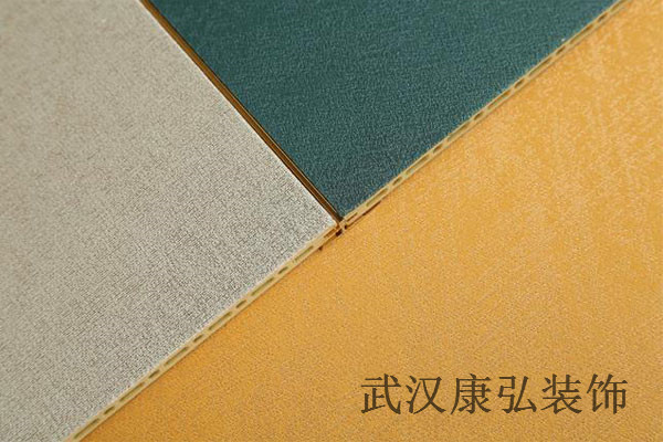 武漢墻咔與傳統(tǒng)墻紙對(duì)比：優(yōu)勢(shì)何在？
